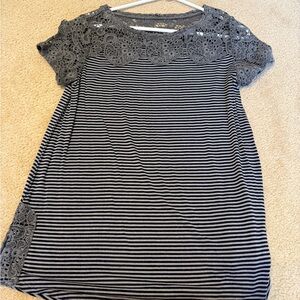 NWOT Soft Surroundings Navy and Gray Lace Top
Size small